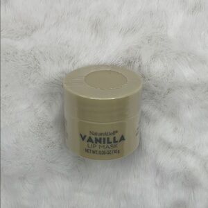 NatureWell Vanilla Lip Mask - Overnight or Daytime Lip Balm